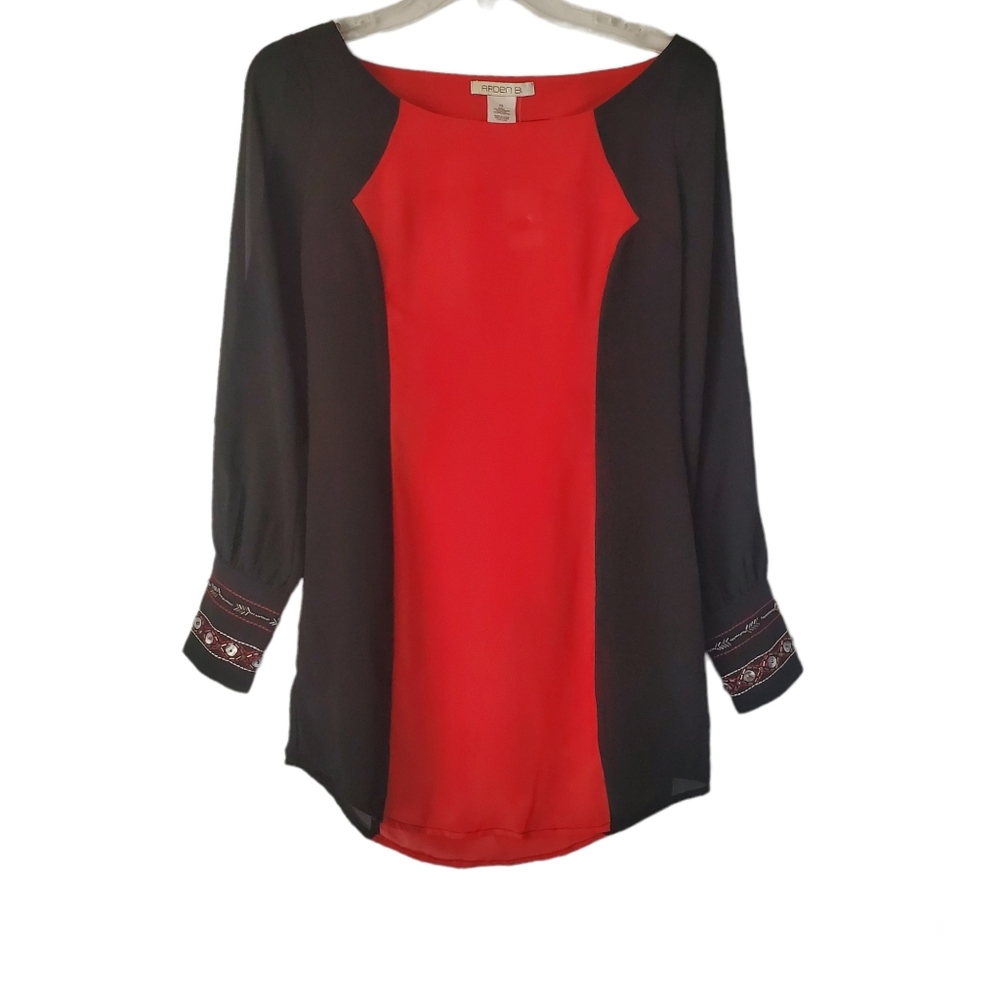 NWT ARDEN B BLACK & RED LONG SLEEVE CHIFFON BEADED BLOUSE